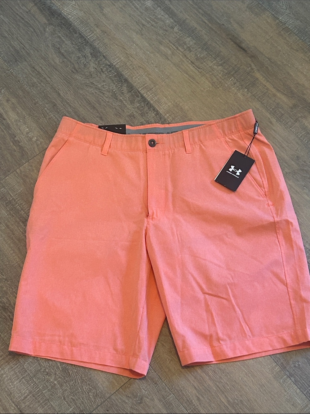 Under Armour Men’s Coral Flat-Front Golf Shorts